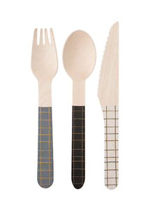 Assorted Noir Wooden Utensils