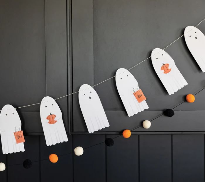 Boo Crew Ghost Banner Set