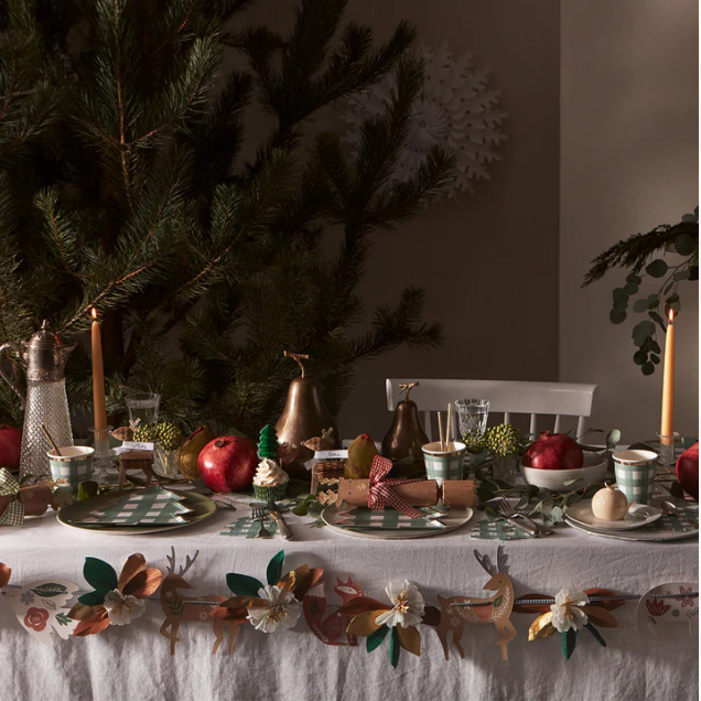 Folk Woodland Garland