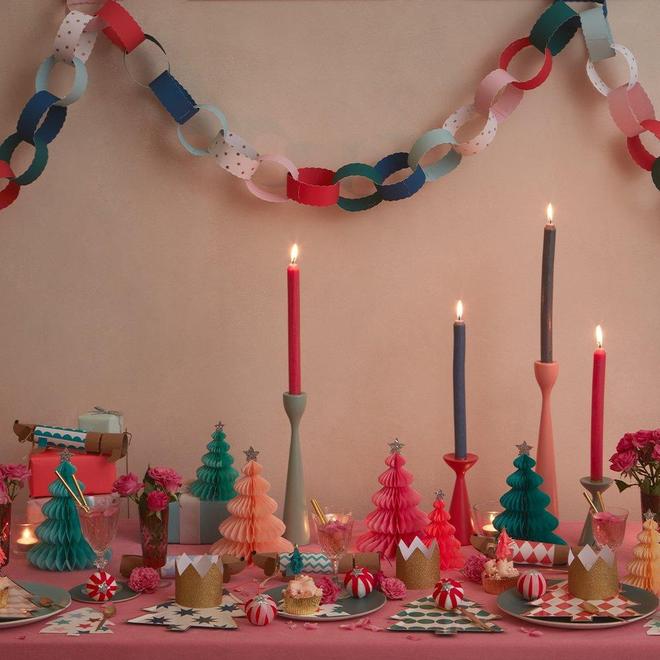 Scalloped Christmas Paper Chains