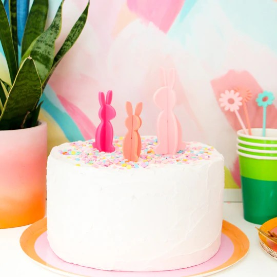 Mini 3D bunny cake topper - Main Image