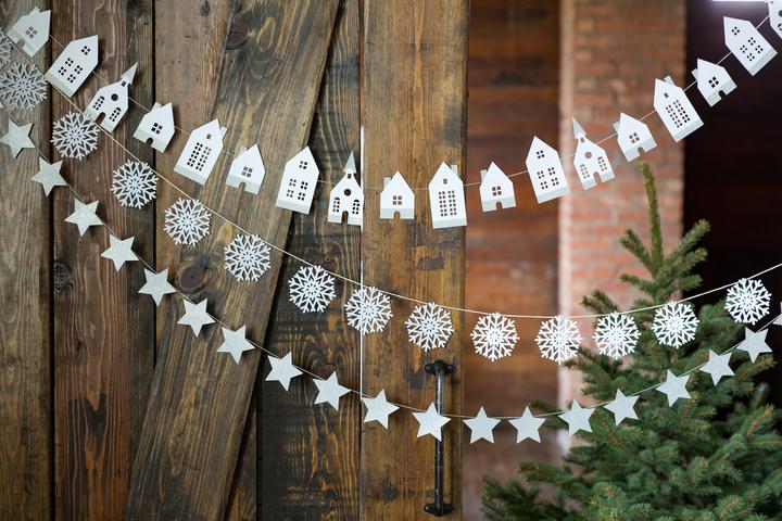 Winter White Glitter Stars Banner