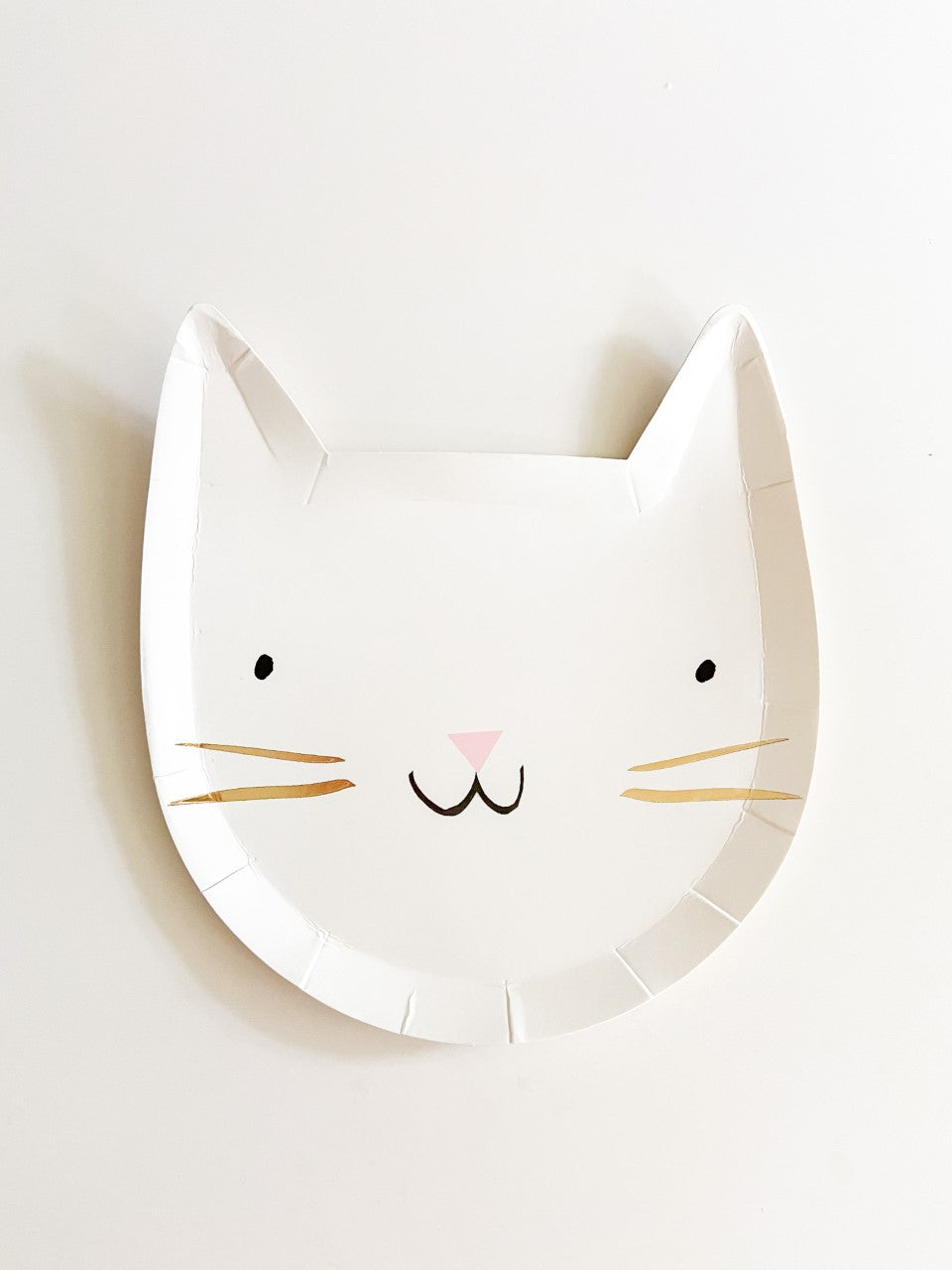 Cat plates